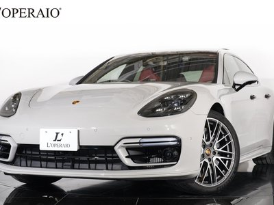 PORSCHE PANAMERA - 1