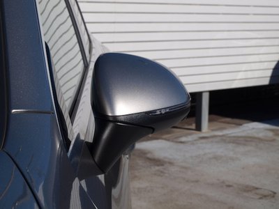 MERCEDES-BENZ GLC - 5