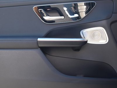 MERCEDES-BENZ GLC - 7