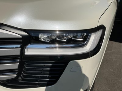 TOYOTA LAND CRUISER 300 - 6