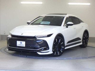 TOYOTA CROWN CROSSOVER