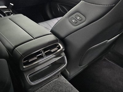 2023 Genesis G80 (RG3) thumbnail 31