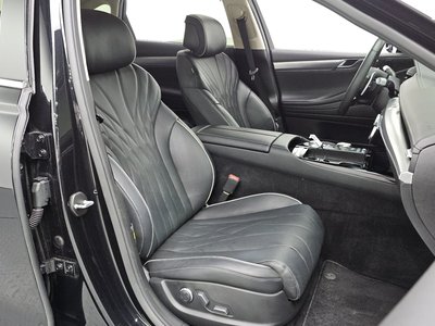 2023 Genesis G80 (RG3) thumbnail 16