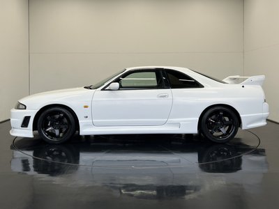 NISSAN SKYLINE GT-R - 7