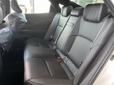 2026 Toyota CROWN CROSSOVER — миниатюра 23