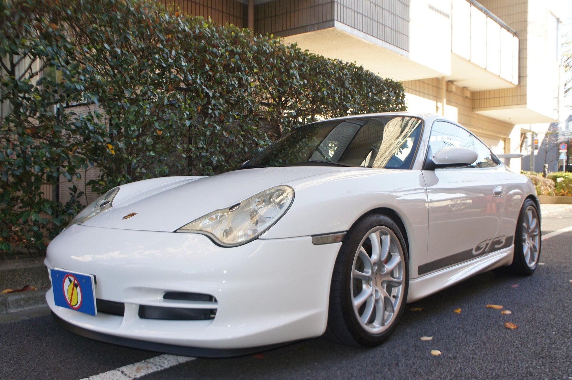 PORSCHE 911 - View 1