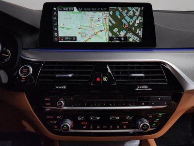 صورة مصغرة 18 لـ 2017 BMW 5 SERIES
