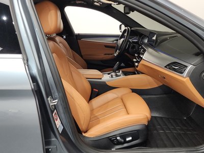 صورة مصغرة 16 لـ 2017 BMW 5 SERIES