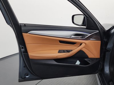 صورة مصغرة 14 لـ 2017 BMW 5 SERIES