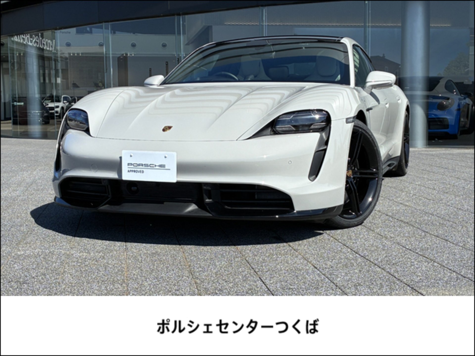 PORSCHE TAYCAN - View 1