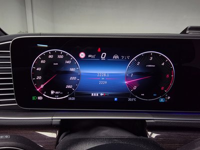 MERCEDES-BENZ GLE - 6