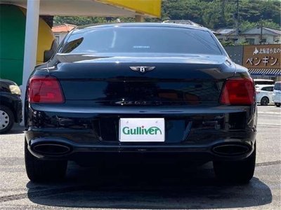 BENTLEY FLYING SPUR - 7