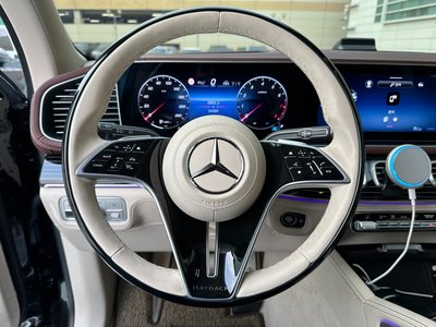 MERCEDES-BENZ GLS - 10