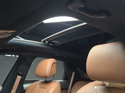 2021 Genesis GV70 thumbnail 19