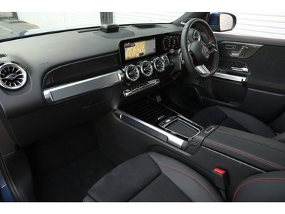 MERCEDES-BENZ GLB - 3