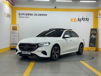 MERCEDES-BENZ E-CLASS