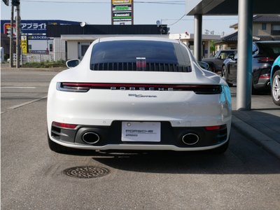PORSCHE 911 - 4