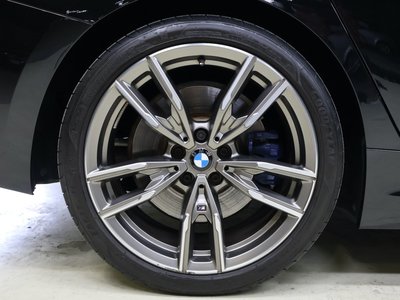 صورة 4 لـ 2021 BMW 3 SERIES