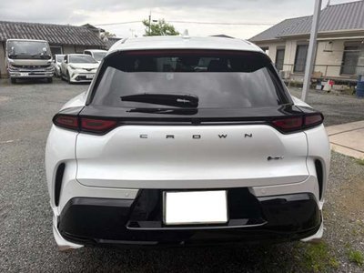 TOYOTA CROWN SPORT - 9