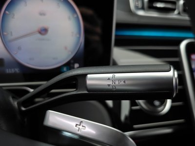 MERCEDES-BENZ S-CLASS - 9