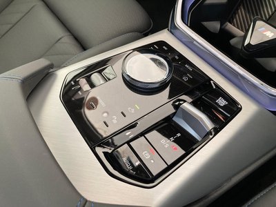 صورة مصغرة 34 لـ 2025 BMW X3