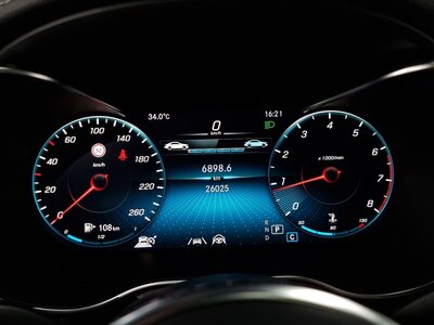 MERCEDES-BENZ GLC - 8