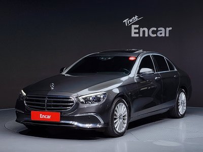 MERCEDES-BENZ E-CLASS - 1