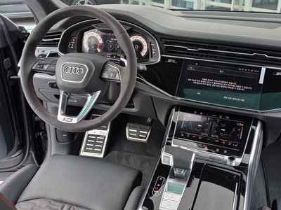 2025 AUDI RS Q8 照片 9