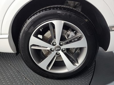 GENESIS GV80 - 8