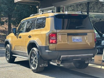 2024 Toyota LAND CRUISER 250 — миниатюра 18