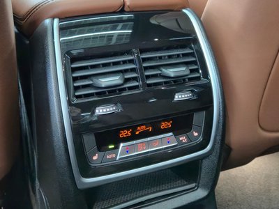 صورة مصغرة 15 لـ 2025 BMW X7