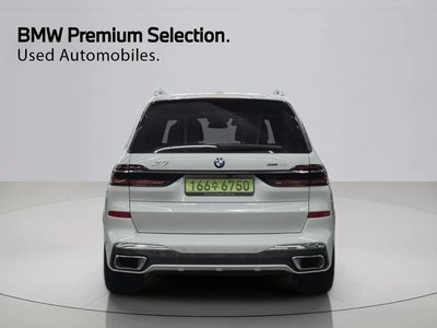 صورة 2 لـ 2025 BMW X7