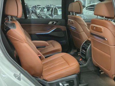 صورة مصغرة 13 لـ 2025 BMW X7
