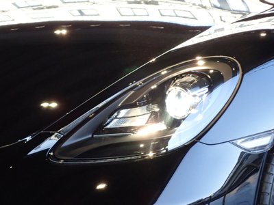 PORSCHE 718 BOXSTER - 3