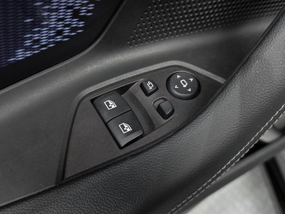 صورة مصغرة 27 لـ 2025 BMW M2