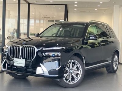 2025 BMW X7 照片 1