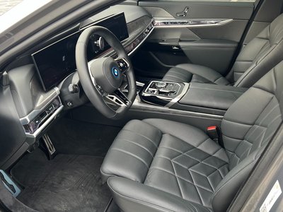 BMW I7 - 10