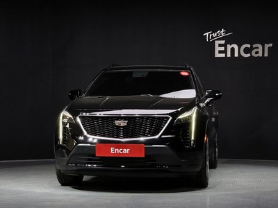 2023 CADILLAC XT4 — фото 2