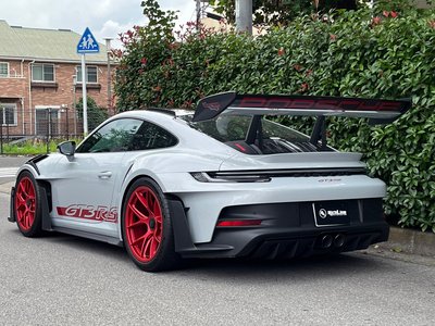 PORSCHE 911 - 8