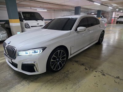 BMW 7 SERIES - 4