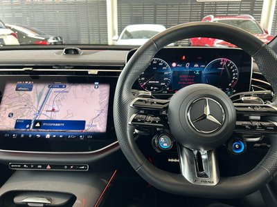MERCEDES-BENZ E-CLASS AMG - 9