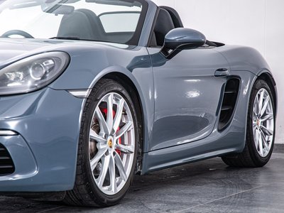 صورة مصغرة 30 لـ 2016 Porsche 718
