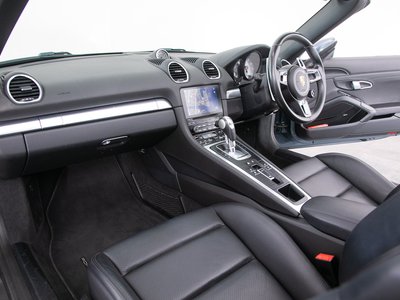 صورة مصغرة 57 لـ 2016 Porsche 718