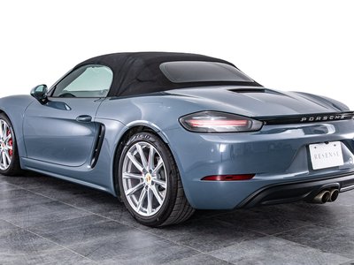 صورة مصغرة 21 لـ 2016 Porsche 718