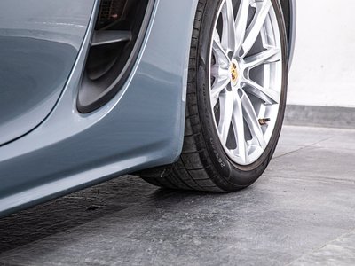 صورة مصغرة 50 لـ 2016 Porsche 718