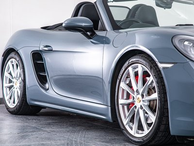 صورة مصغرة 34 لـ 2016 Porsche 718