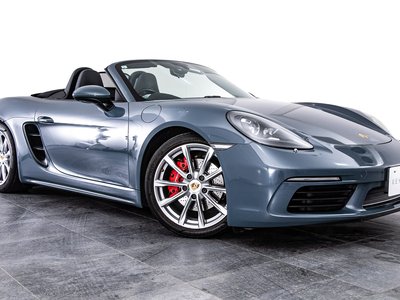 صورة مصغرة 17 لـ 2016 Porsche 718