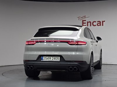 PORSCHE CAYENNE - 4