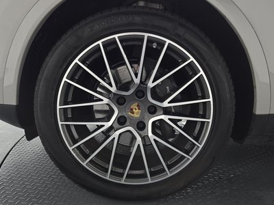 PORSCHE CAYENNE - 6