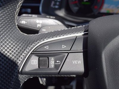 2022 AUDI Q8 — миниатюра 36